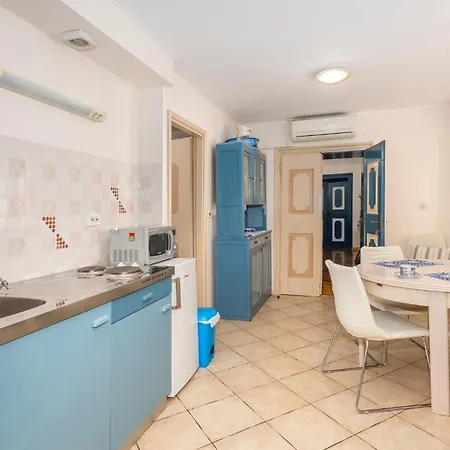 4 Bedroom Awesome In Kastav